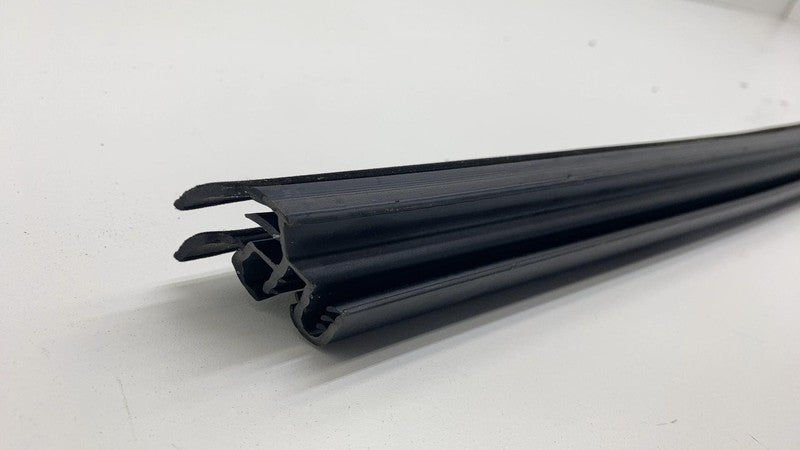 ⭕ 18-23 BMW 530e G30 Rear Driver Side Door Window Inner Weatherstrip S