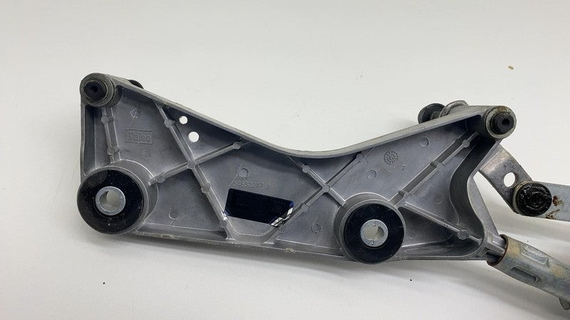 A1668202740 12-19 Mercedes-Benz GLE350 Front Windshield Wiper Transmission Linkage & Motor