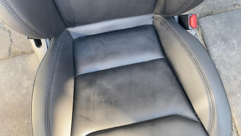 ⭕ 24-25 Tesla Model 3 Front Passenger Side 1st Row Seat Perforated Black Right
