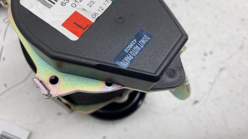 ⭕ 2017-2020 Maserati Levante Front Driver Side Seatbelt Black Left LH