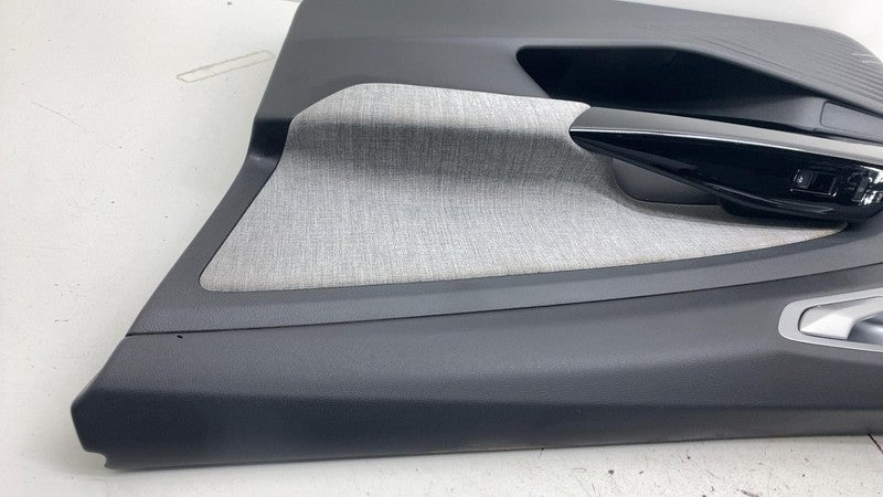 Front Door Trim Panel VOLKSWAGEN ID4 Right 25