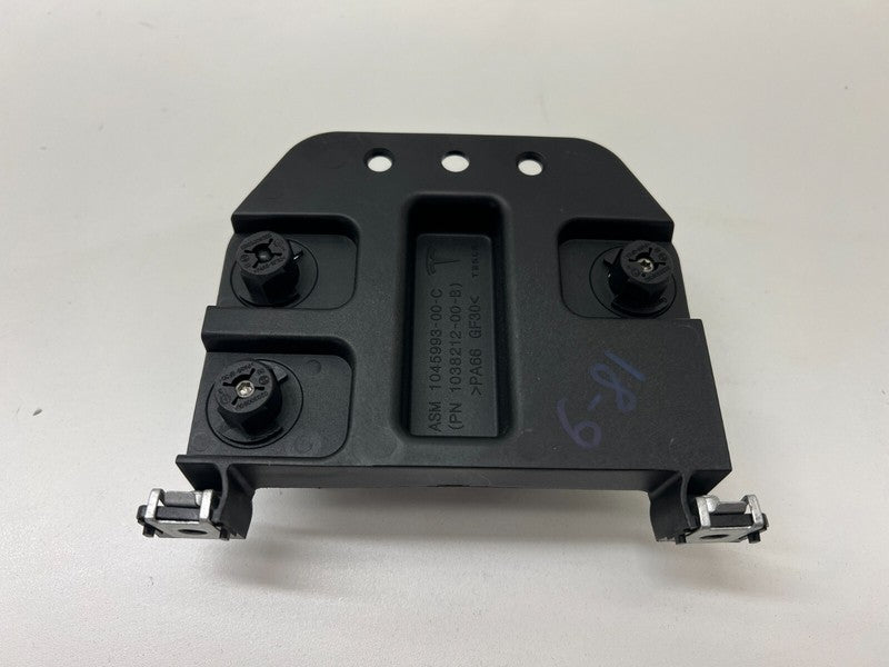 1045993-00-C ⭕ 2012-2015 Tesla Model S MS Autopilot Radar Bracket 1045993-00-C / 1038212-00-B