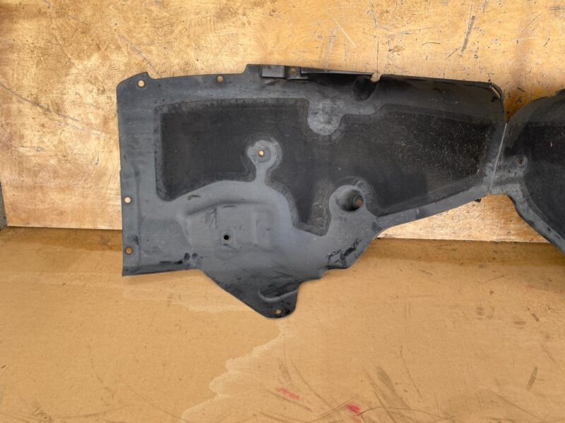 ⭕2017-2023 Tesla Model 3 Front Driver Side Wheel Fender Liner Splash Shield Left