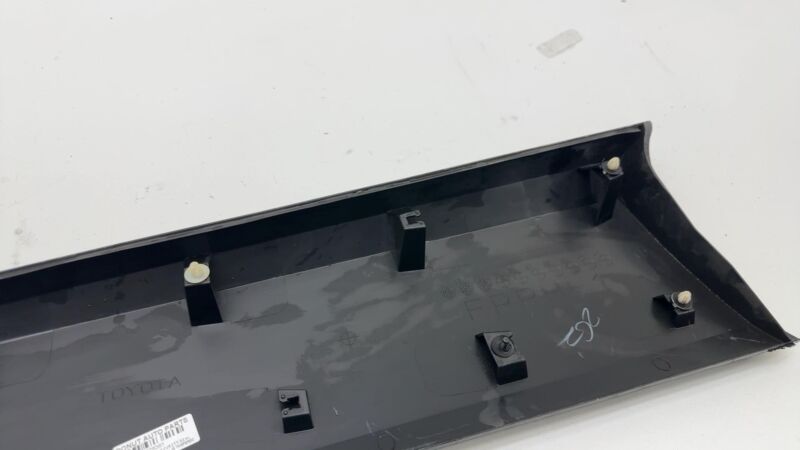 7507310010 ⭕ 2018-2022 Toyota C-HR Front Right Door Lower Trim Molding Panel RH 75073-10010