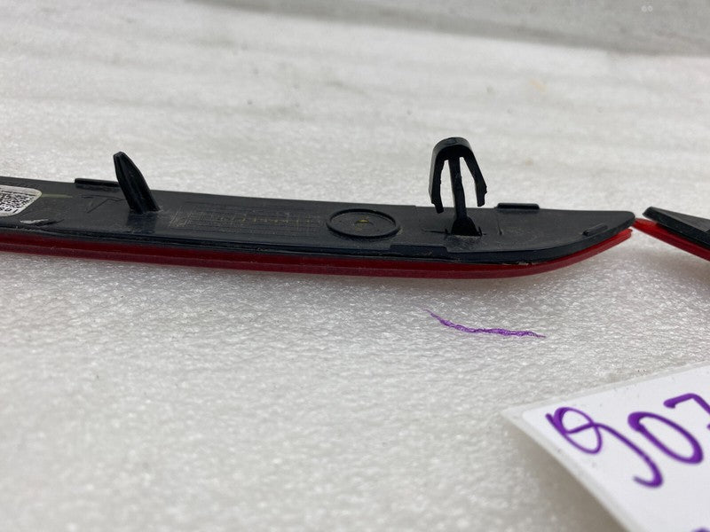 ⭕12-20 Model S Rear Left & Right Bumper Lamp Reflector 6007705-00-C/60