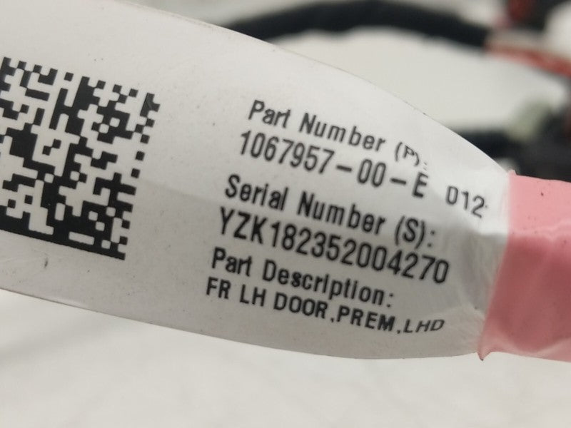 1067957-00-E ⭕ 17-19 Model 3 M3 Front Driver Door Wiring Harness Cable Wire Left 1067957-00-E