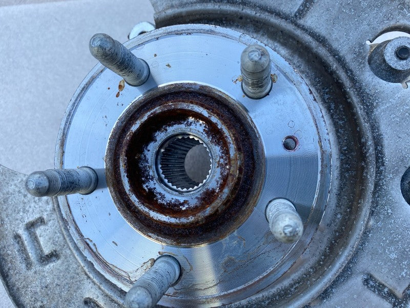 107216100A ⭕ 16-20 Model S X Rear Right Spindle Knuckle w/ Wheel Hub & Shield 1072161-00-A