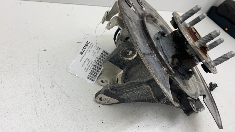 ⭕ 12-20 Model S Rear Right Spindle Knuckle + Hub Bearing, Dust Shield