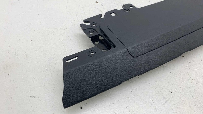 1077826-00-D ⭕ 2017-2023 Tesla Model 3 Right Lower Knee Safety Airbag Module RH 1077826-00-D