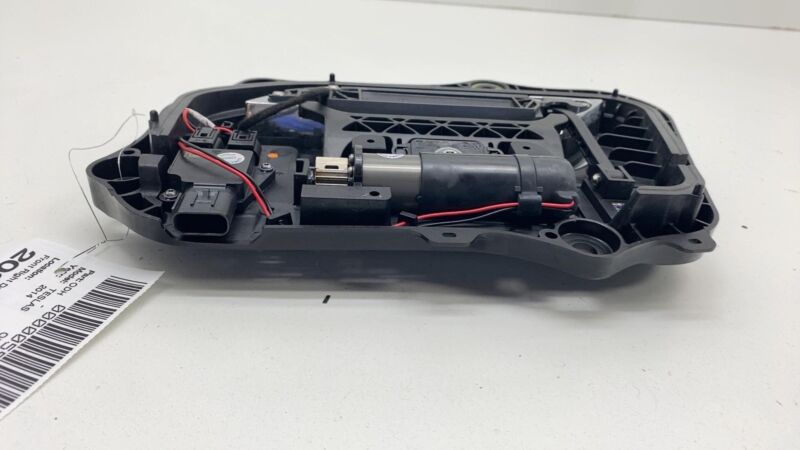 2012-2015 Tesla Model S MS Front Passenger Side Exterior Door Handle Outer Right