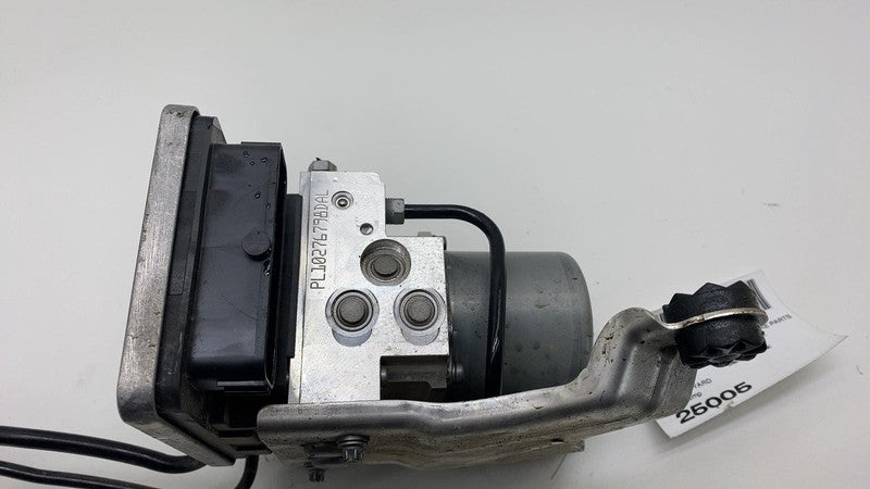 5A3EAB4 01 2021 BMW 530e Engine ABS Anti-Lock Brake Pump Control Module Unit w/ Bracket OEM