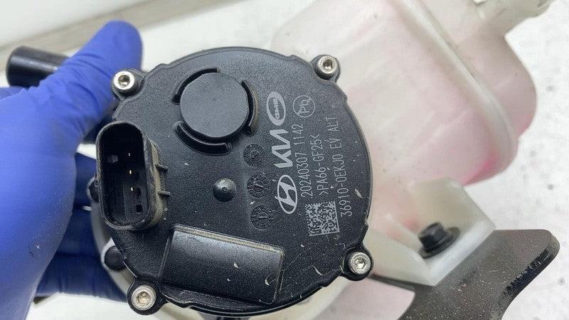H25431CV002 2022-2024 Kia EV6 Radiator Coolant Reservoir Expansion Tank Electric Water Pump