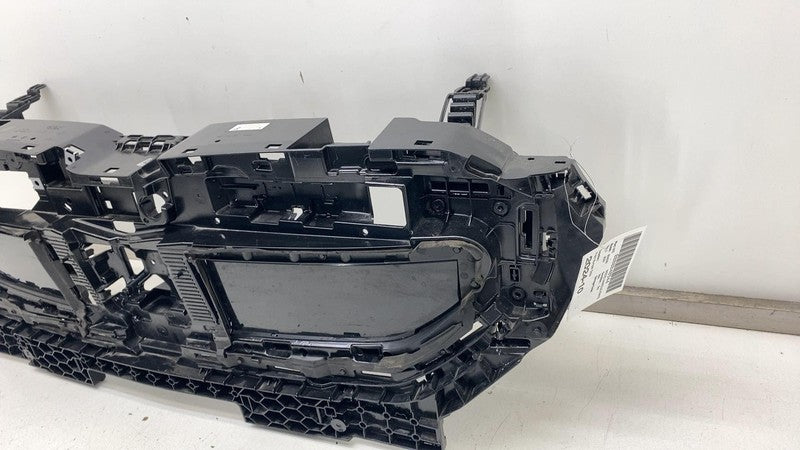 ⭕ 2024 BMW 530i Front Bumper Upper Radiator Inner Grille Assembly