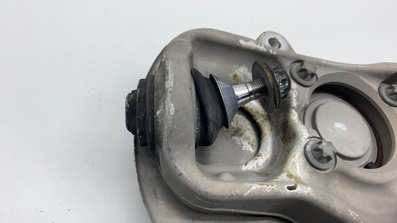 16-19 Mercedes-Benz GLE350 Front Spindle Knee Knuckle w/ Hub & Speed Sensor RWD