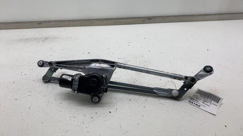 PT00002043 K 2022-2024 Rivian R1T R1S Front Windshield Wiper Linkage Transmission w/ Motor
