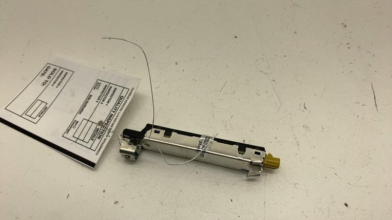 PT00146460 ⭕ 2022-2024 Rivian R1T Rear Antenna Amplifier Control Module Unit OEM PT00146460