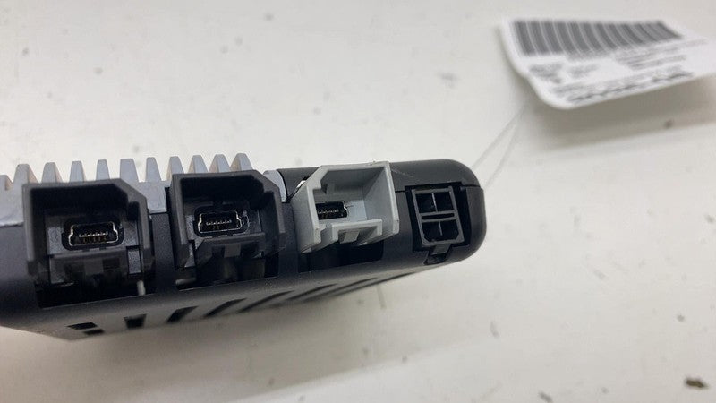 104282900E ⭕ 2016-2020 Tesla Model X USB Hub with WiFi Control Module Assembly 1042829-00-F