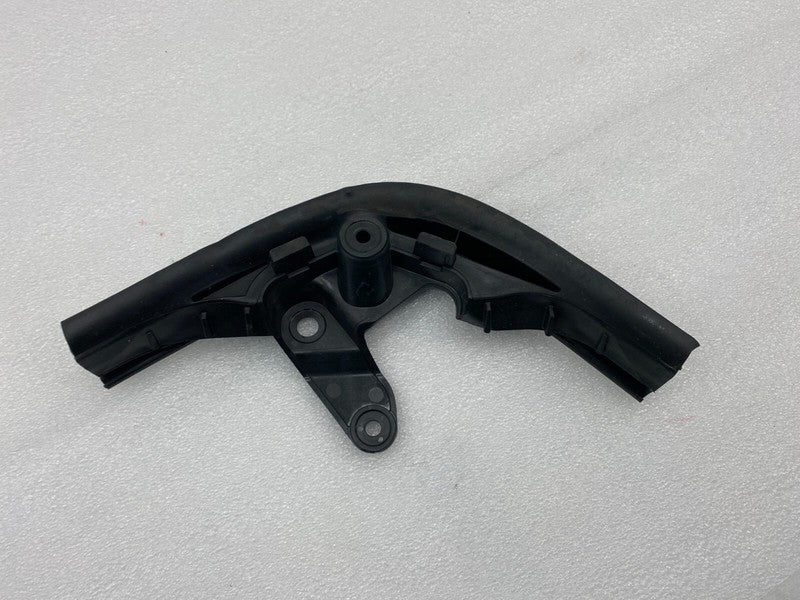 1049386 00 C ⭕ 2016-2020 Tesla Model X Rear Side Door Lower Rubber Seal Right RH 1049386-00-C