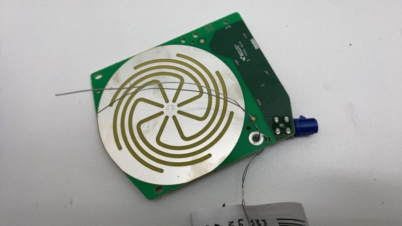 192000100B 2024 2025 Tesla Cybertruck Cyberbeast Antenna GPS GNSS Rain Sensor Module Unit