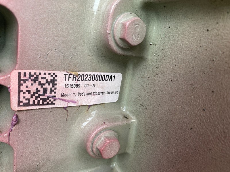 ⭕ 2020-2023 Tesla Model Y Rear Under Body (One Piece Type) Cast Rub Body Closure