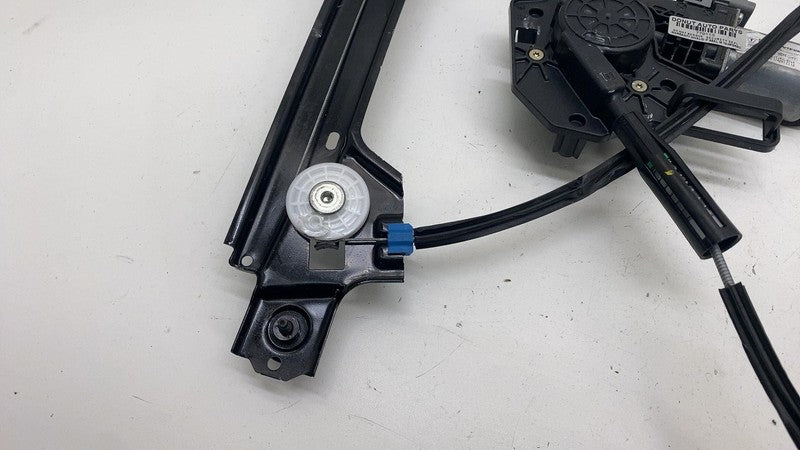102882100E ⭕ 2016-2020 Tesla Model X Rear Right Door Window Regulator & Motor 1028821-00-E