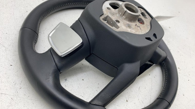 ⭕ 2021-2023 Audi E-Tron Steering Wheel with Switches and Bezel Cover 4