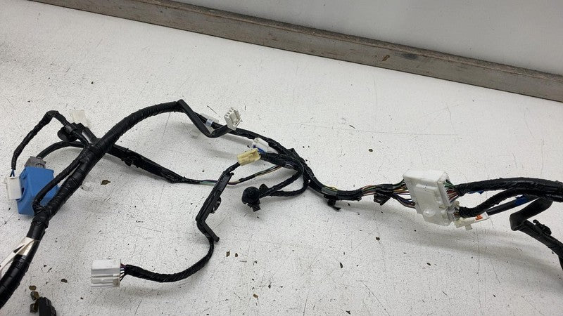 81817SJ890 2019-2024 Subaru Forester Rear Hatch Lift Gate Actuator Wire Wiring Harness OEM