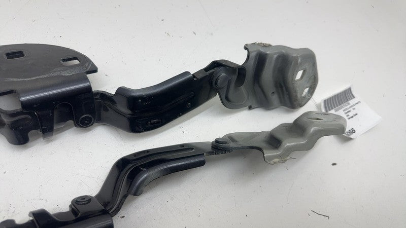 177493500B ⭕ 24-25 Model 3 Front Left & Right Hood Bonnet Hinge Closure Assist 1774935-00-B