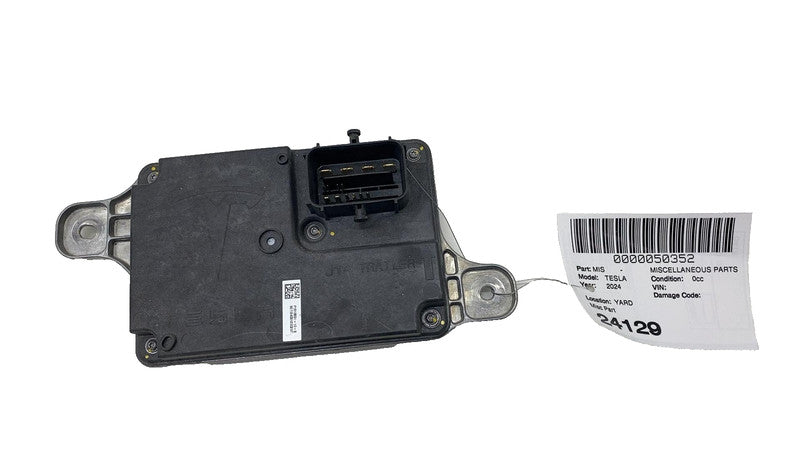 181083611D 2024 2025 Tesla Cybertruck Rear Trailer Tow Hitch Towing Control Module Unit OEM