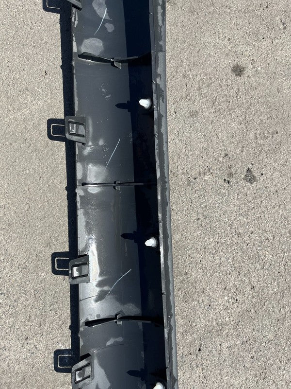 149774400B ⭕20-23 Model Y MY Right Skirt Lower Rocker Panel Molding Trim Cover 1497744-00-B