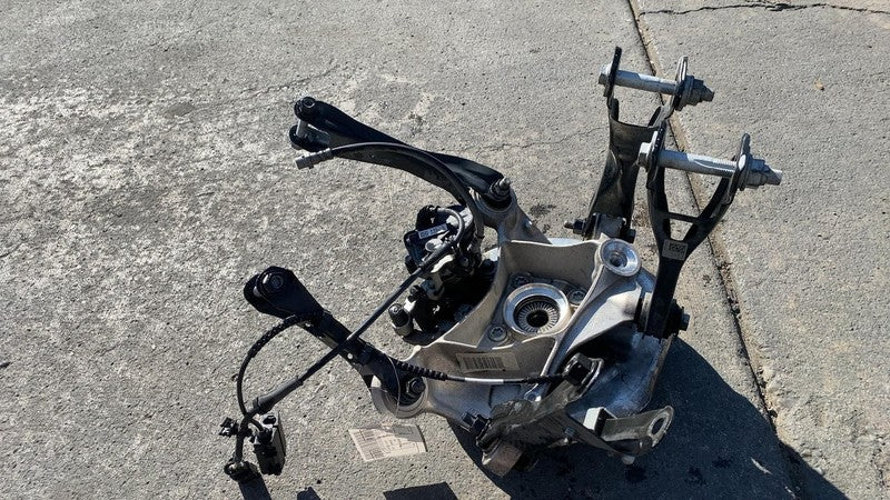 ⭕ 2014-2020 BMW i3 Rear Driver Side Knuckle w/ Brake Caliper & Rotor Left LH RWD