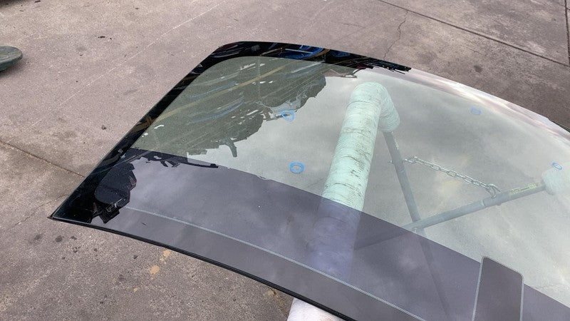 E9 43R-000495 ⭕ 2014 2015 2016 Chevy Silverado 1500 Front Windshield Glass E9 43R-000495