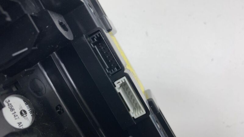 9 284 332 ⭕ 2011-2016 Mini Cooper Countryman S Front Roof Dome Light Switch Panel 9284332