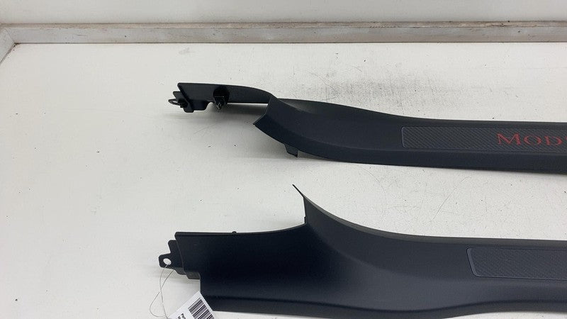 ⭕ 16-20 Model X Front Left/Right Door Scuff Plate Trim 1035985-00-G/10