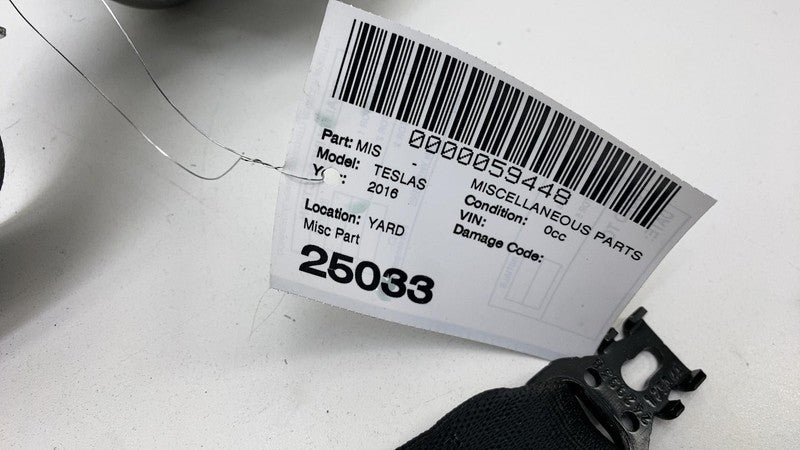 ⭕ 2016-2020 Tesla Model S Front Left 1st Row Seat Belt & Retractor 107