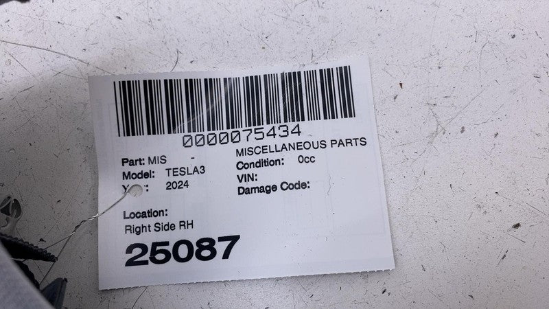 1771856-20-H ⭕ 24-25 Model 3 Passenger Upper Rail Trim Providence Cover Right 1771856-20-H