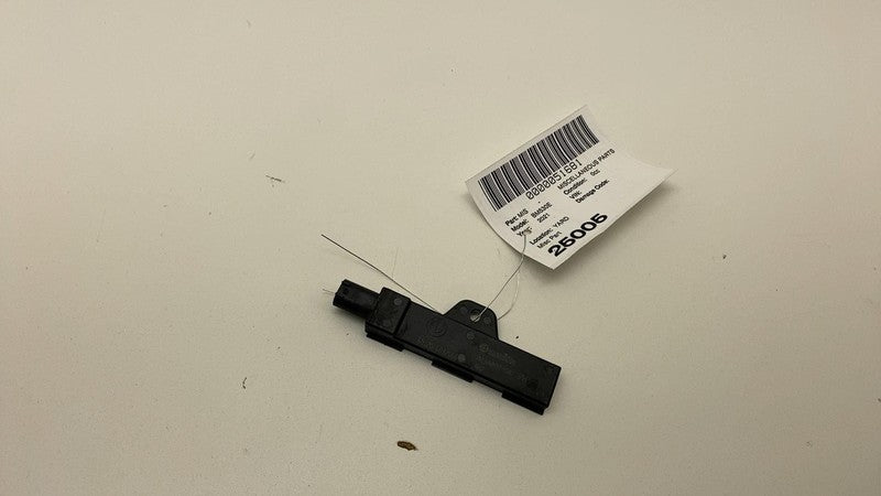 6832066-01 2021 BMW 530e G30 Smart Keyless Access Entry Antenna Sensor Control Module OEM