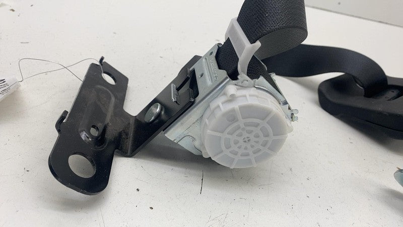 7AX82TX7AB ⭕ 2019-2025 Ram 1500 Rear Center Outer Seat Belt Retractor Black OEM 7AX82TX7AB