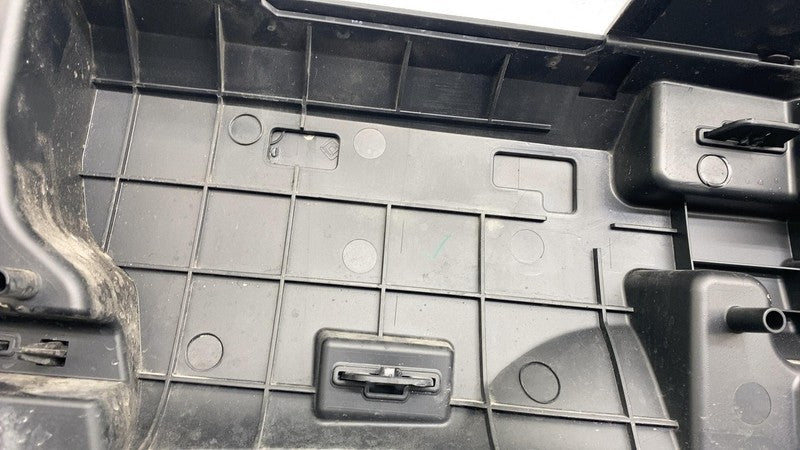 PT00000327J ⭕2022-2024 Rivian R1T Rear Left Door Cladding Lower Body Trim Cover PT00000327-J