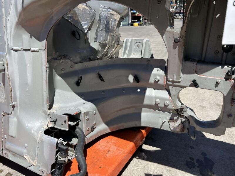 1022589-01-F 2012-2016 Tesla Model S Front Right Inner Fender Frame Horn Apron Structural RH