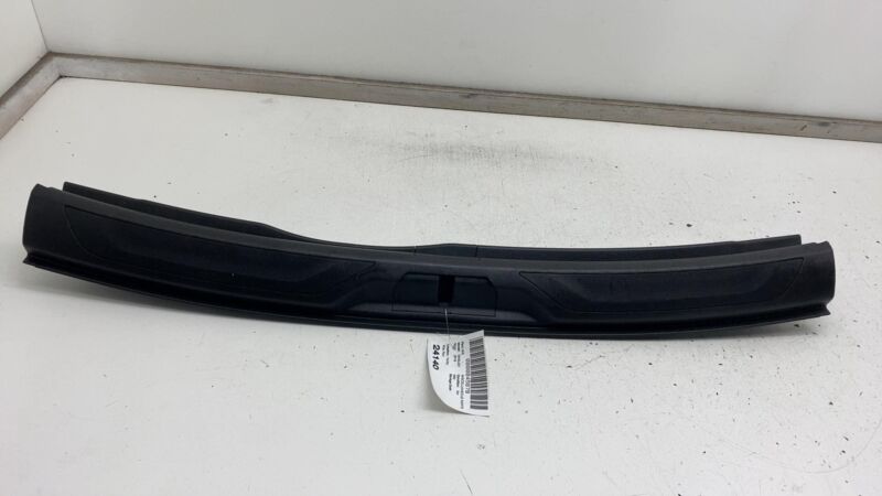 ⭕ 17-22 Maserati Levante Rear Trunk Lock Cover Sill Scuff Panel Trim 890600700