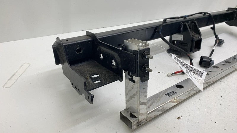 PT01025246-C ⭕ 2025 Rivian R1S Rear Trailer Tow Hitch w/ Bumper Impact Crash Bar PT01025246-C