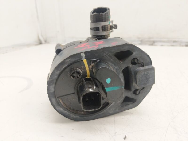 2016-2020 Tesla Model S MS Auxiliary Coolant Cooling Water Pump 1057235-00-F OEM