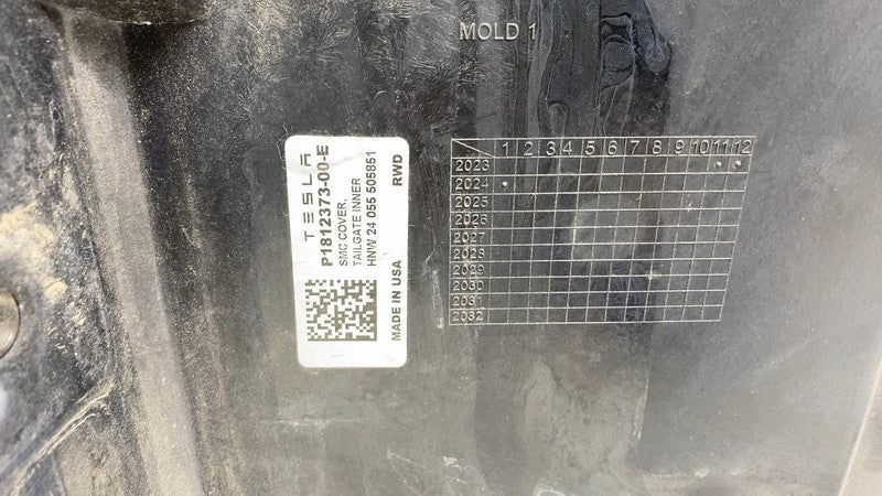 1812373-00-E ⭕ 2024 2025 Tesla Cybertruck Tailgate Inner Trim Cover 1812373-00-E