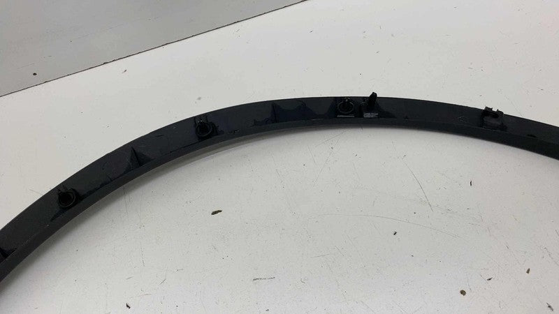 149416100C ⭕2020-2024 Tesla Model Y Front Left Fender Wheel Arch Flare Molding 1494185-00-C