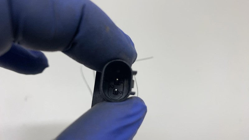 6832066-01 2021 BMW 530e G30 Smart Keyless Access Entry Antenna Sensor Control Module OEM