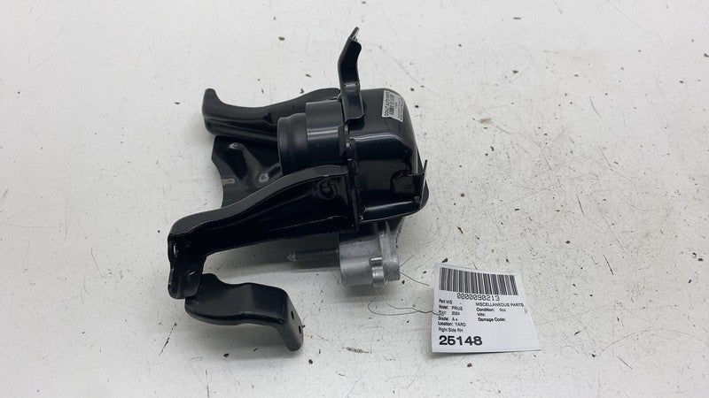 ⭕ 2023-2024 Toyota Prius Passenger Side Engine Motor Mount Bracket Sup