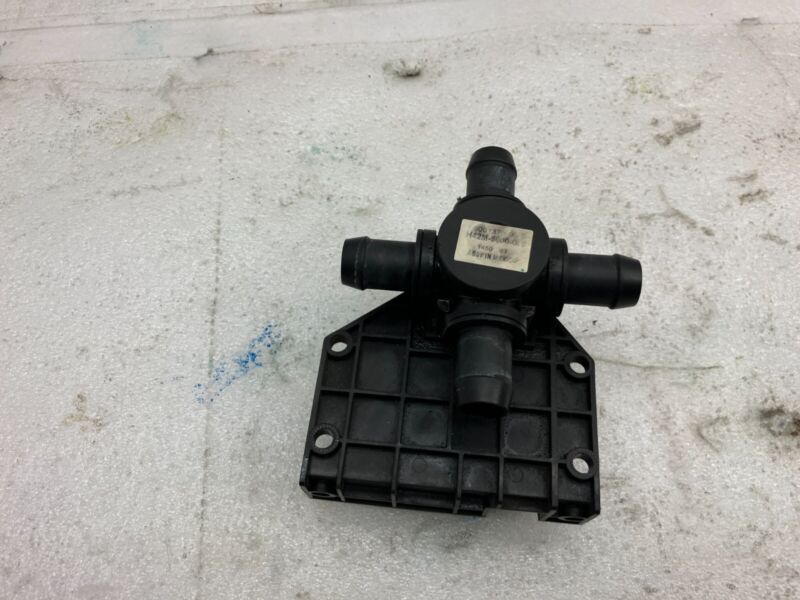 600737000B 2012-2020 Tesla Model S X Coolant Pump Cooling Valve Actuator 4-Way 6007370-00-B