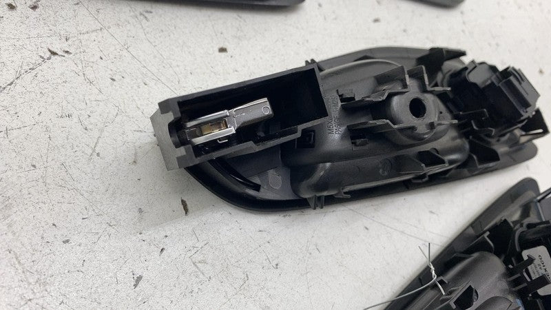 2013 2014 2015 2016 2017 2018 Ford C-Max Front Set of 4 Door Interior