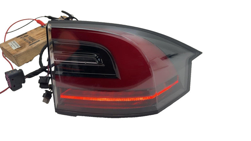 ⭕ 2016-2020 Tesla Model X Rear Right Outer Taillight LED Tail Lamp 103
